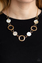 Load image into Gallery viewer, Paparazzi 🔆 Bermuda Bliss - Gold Necklace