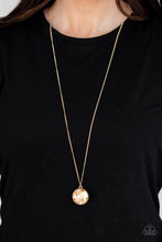 Load image into Gallery viewer, Paparazzi 🔆 Dauntless Diva - Gold Necklace