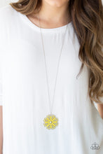 Load image into Gallery viewer, Paparazzi 🔆 Spin Your PINWHEELS - Yellow Necklace