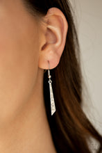 Load image into Gallery viewer, Paparazzi 🔆 Impressively Incan - Silver Necklace