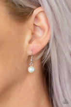 Load image into Gallery viewer, Paparazzi 🔆 Out Of Bounds Shimmer - White Necklace