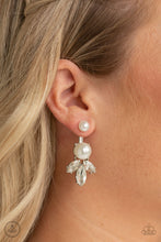 Load image into Gallery viewer, Paparazzi 🔆 Extra Elite - White Post Earrings