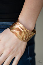 Load image into Gallery viewer, Paparazzi 🔆 Retro Revamp - Gold Bracelet