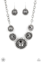 Load image into Gallery viewer, oak-sisters-jewelry-global-glamour-paparazzi-accessories-by-lisa