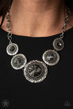 Load image into Gallery viewer, Paparazzi π Global Glamour Necklace