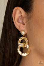 Load image into Gallery viewer, Paparazzi π On Scene - Gold Post Earrings
