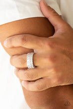 Load image into Gallery viewer, Paparazzi 🔆 All Wheel Drive - Silver Ring