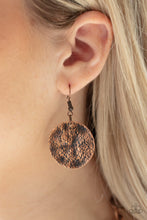 Load image into Gallery viewer, Paparazzi 🔆 Barely Scratched The Surface - Copper Necklace