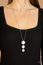 Load image into Gallery viewer, Paparazzi 🔆Summer Shores - White Necklace