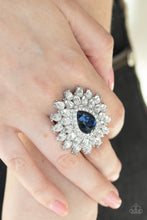 Load image into Gallery viewer, Paparazzi 🔆 Whos Counting? - Blue Ring