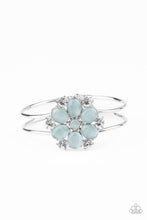 Load image into Gallery viewer, oak-sisters-jewelry-garden-extravagance-blue-bracelet-paparazzi-accessories-by-lisa