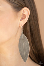 Load image into Gallery viewer, Paparazzi π Naturally Beautiful - Silver Earrings