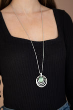Load image into Gallery viewer, Paparazzi 🔆 A Diamond A Day - Green Necklace