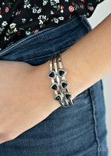 Load image into Gallery viewer, Paparazzi 🔆 Tribal Triad - Black Bracelet