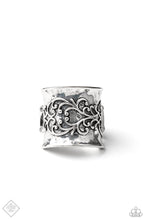 Load image into Gallery viewer, oak-sisters-jewelry-me-myself-and-ivy-silver-paparazzi-accessories-by-lisa