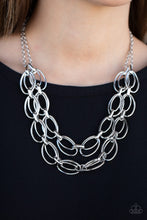 Load image into Gallery viewer, Paparazzi π Status Quo - Silver Necklace
