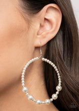 Load image into Gallery viewer, Paparazzi 🔆 Boss Posh - White Earrings