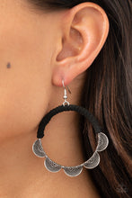 Load image into Gallery viewer, Paparazzi π Tambourine Trend - Black Earrings
