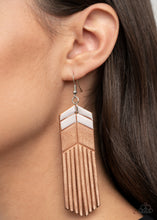 Load image into Gallery viewer, Paparazzi 🔆 Desert Trails - White Earrings