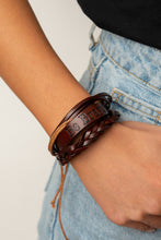 Load image into Gallery viewer, Paparazzi 🔆 Brave Soul - Brown Bracelet
