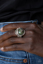 Load image into Gallery viewer, Paparazzi 🔆 Palm Panache - Green Ring