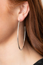 Load image into Gallery viewer, Paparazzi π Flatlined - Silver Earrings
