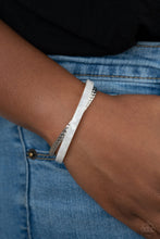 Load image into Gallery viewer, Paparazzi 🔆 HAUTE On The Trail - White Bracelet