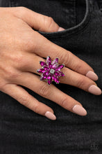 Load image into Gallery viewer, Paparazzi 🔆 Am I GLEAMing? - Pink Ring