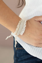 Load image into Gallery viewer, Paparazzi 🔆 Make Yourself at HOMESPUN - White Bracelet
