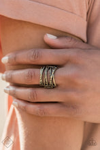 Load image into Gallery viewer, Paparazzi 🔆 Switching Gears - Brass Ring