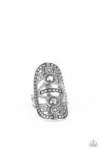 Load image into Gallery viewer, oak-sisters-jewelry-tiki-trail-silver-ring-paparazzi-accessories-by-lisa