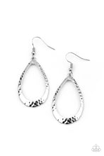 Load image into Gallery viewer, oak-sisters-jewelry-bevel-headed-brilliance-silver-paparazzi-accessories-by-lisa