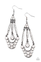 Load image into Gallery viewer, oak-sisters-jewelry-high-ranking-radiance-black-paparazzi-accessories-by-lisa