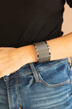 Load image into Gallery viewer, Paparazzi 🔆Stacked Sensation - Black Bracelet
