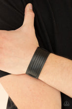 Load image into Gallery viewer, Paparazzi 🔆 Ride In Style - Black Bracelet