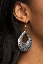 Load image into Gallery viewer, Paparazzi 🔆 Flirtatiously Flourishing - Silver Earrings