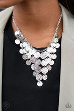 Load image into Gallery viewer, Paparazzi 🔆 Spotlight Ready - Silver Necklace
