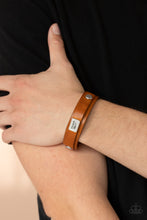 Load image into Gallery viewer, Paparazzi 🔆 Dont Quit Now - Brown Bracelet