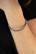 Load image into Gallery viewer, Paparazzi 🔆 Iridescently Intertwined - Black Bracelet