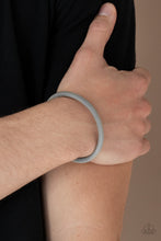 Load image into Gallery viewer, Paparazzi 🔆 Metro Machiavellian - Silver Mens Bracelet