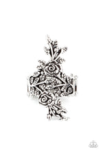 Load image into Gallery viewer, oak-sisters-jewelry-rustic-rose-gardens-silver-ring-paparazzi-accessories-by-lisa