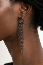 Load image into Gallery viewer, Paparazzi 🔆 Divinely Dipping - Black Post Earrings