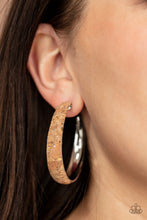 Load image into Gallery viewer, Paparazzi 🔆 A CORK In The Road - Silver Earrings