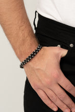 Load image into Gallery viewer, Paparazzi 🔆 Ripcord - Black Bracelet