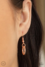 Load image into Gallery viewer, Paparazzi 🔆 Craveable Couture - Copper Necklace