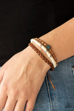 Load image into Gallery viewer, Paparazzi 🔆 Terrarium Terrain - Blue Bracelet