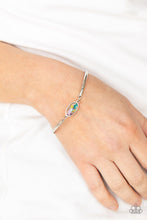 Load image into Gallery viewer, Paparazzi 🔆 Farmhouse Fairytale - Multi Bracelet