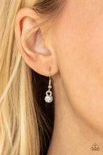 Load image into Gallery viewer, Paparazzi π Newport Princess - Pink Necklace