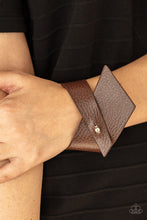 Load image into Gallery viewer, Paparazzi 🔆 PIECE Offering - Brown Bracelet