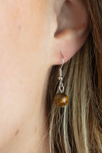 Load image into Gallery viewer, Paparazzi 🔆 Desert Mystery - Brown Necklace